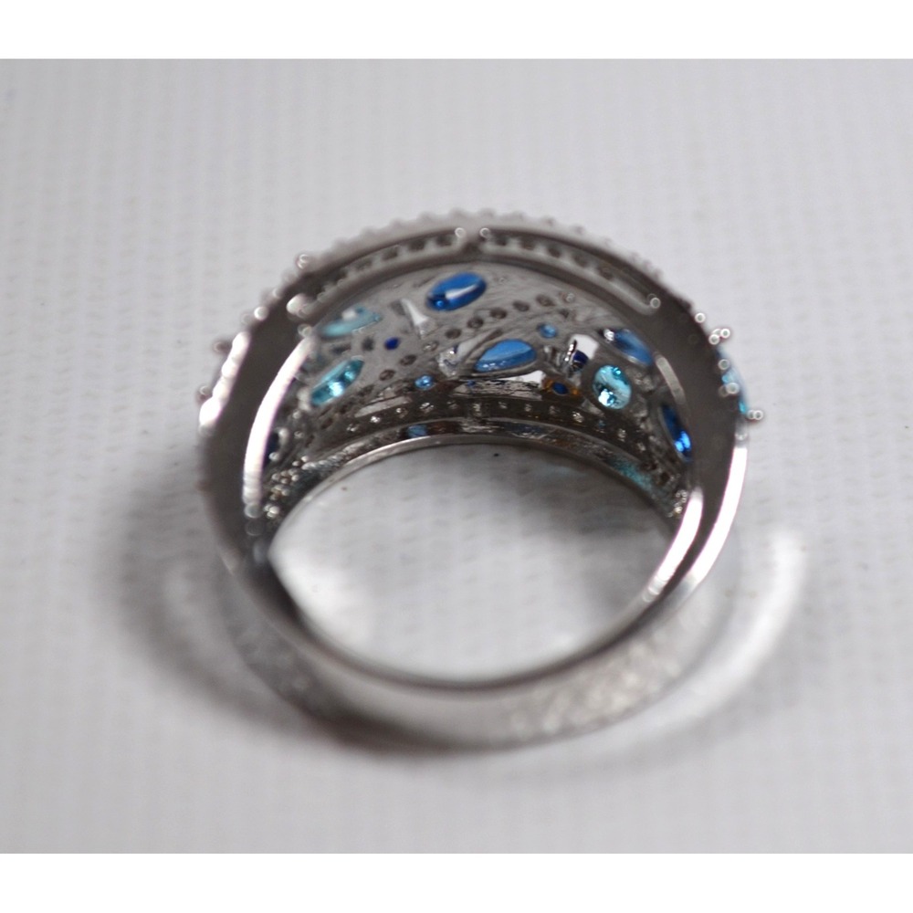 Silver Toned Ring w/ Dark & Light Blue Stones Cut Out Design Size 6.75 Beautiful - Picture 8 of 10